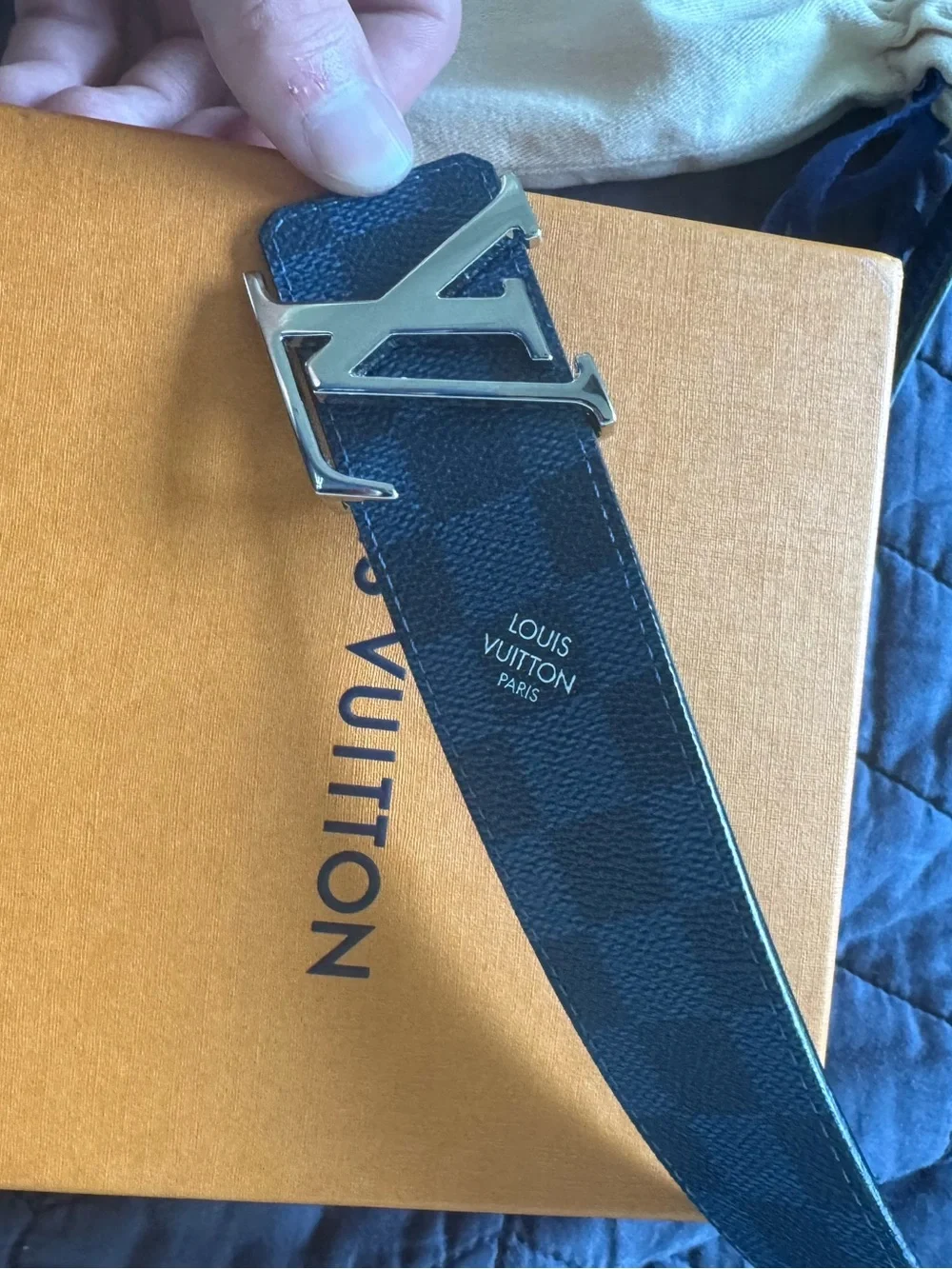 Louis Vuitton Black Men’s LV Initiales Reversible Belt